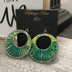 NWT Beautiful Katheryn Kent Silver Tone & Green Seed Beads Pierced Earrings!